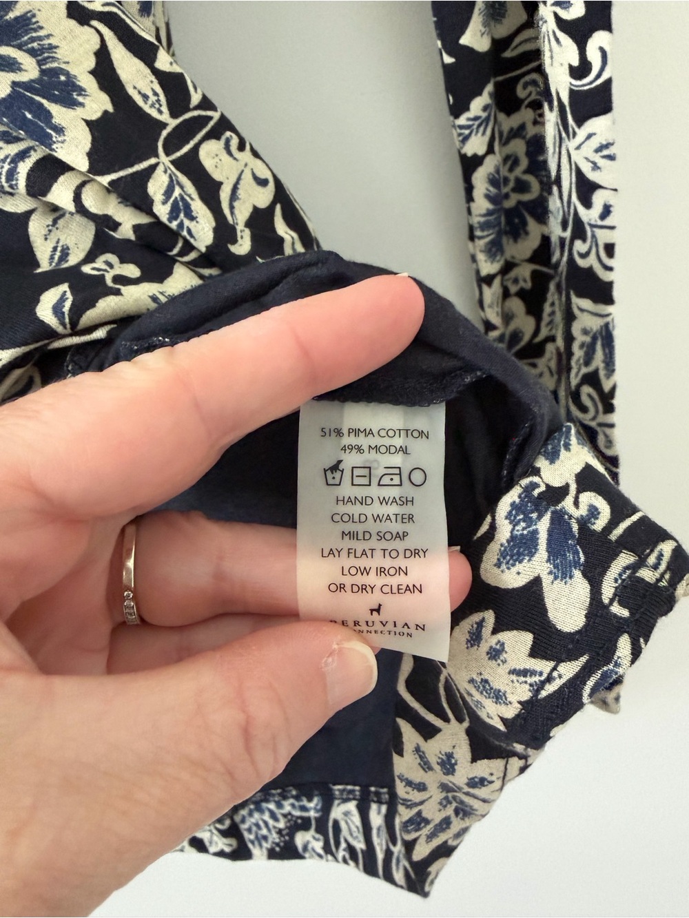 Peruvian Connection Blue Cream Black Floral Long Sleeve Tunic Boho Blouse M - Picture 4 of 7